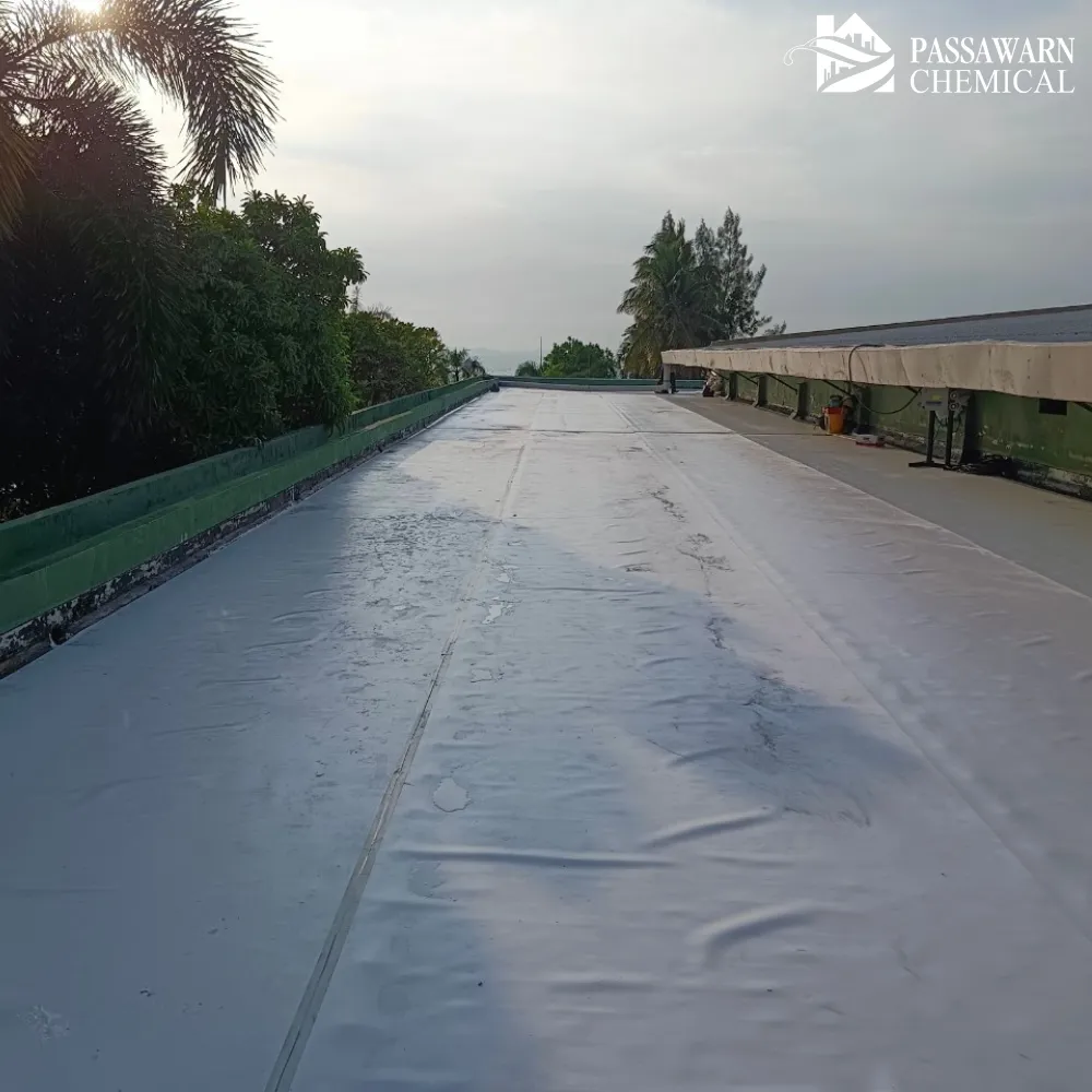 ทำไม Sarnafil TG 66 ถึงเหมาะกับหลังคาเขียว?